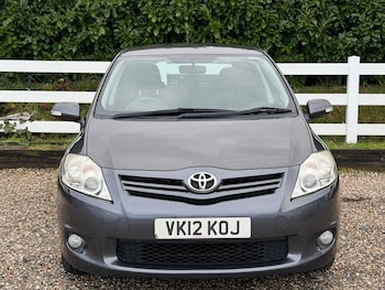Used Toyota Auris 2012 for sale - 77320769: Photo