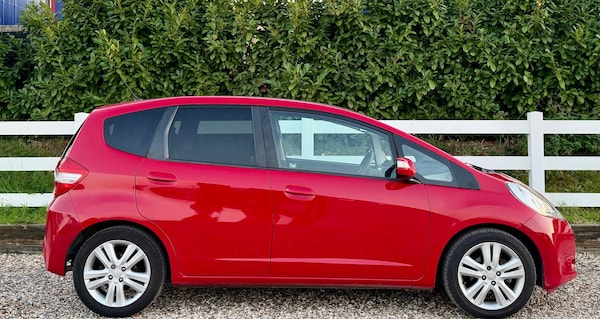 Used Honda Jazz 2011 for sale - 76260376: Photo 12