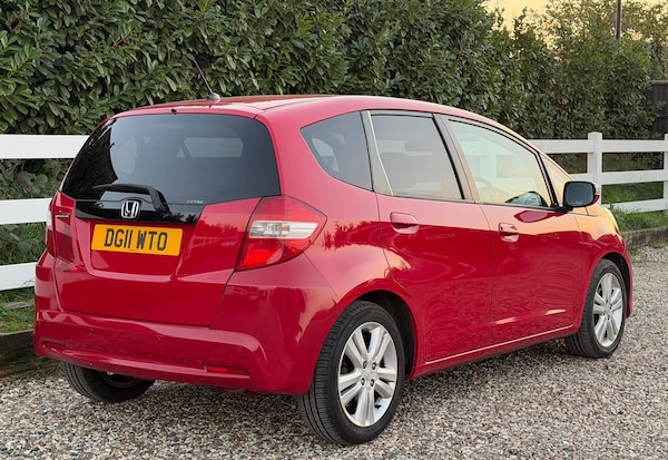 Used Honda Jazz 2011 for sale - 76260376: Photo 13