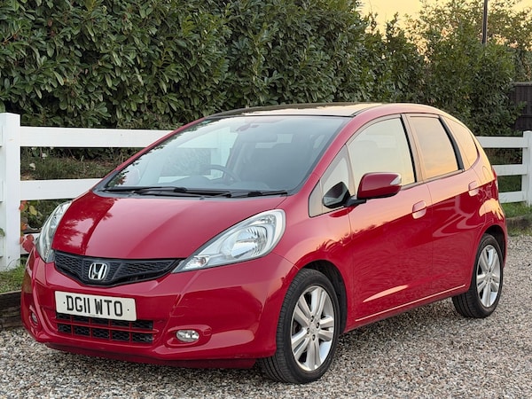 Used Honda Jazz 2011 for sale - 76260376: Photo 15