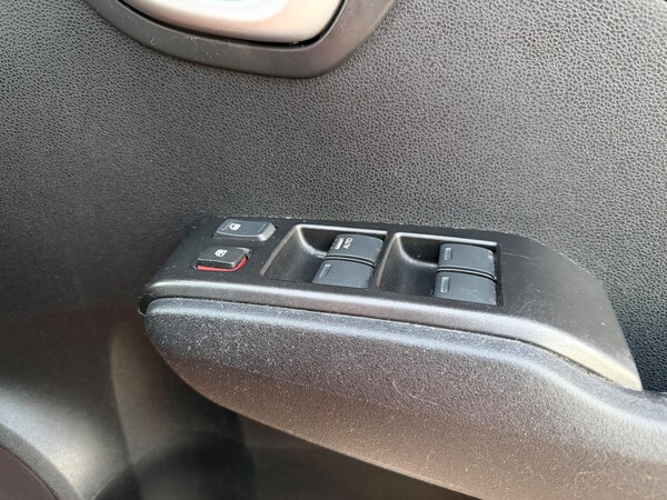 Used Honda Jazz 2011 for sale - 76260376: Photo 26