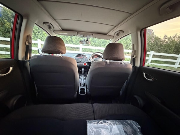 Used Honda Jazz 2011 for sale - 76260376: Photo 28