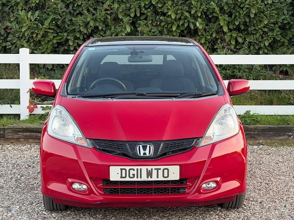 Used Honda Jazz 2011 for sale - 76260376: Photo 4