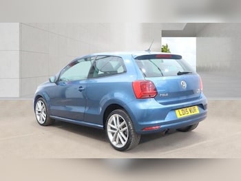 Used Volkswagen Polo 2015 for sale - 79093036: Photo