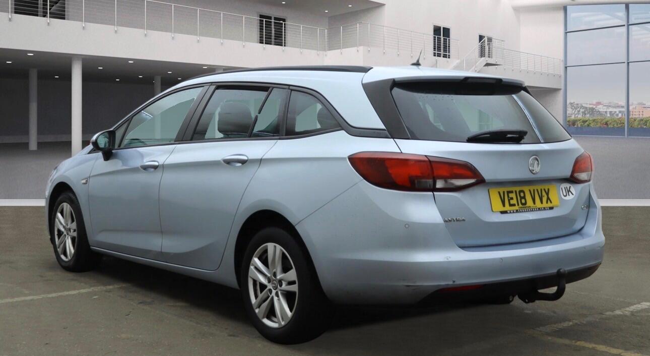 Used Vauxhall Astra 2018 for sale - 77163340: Photo 3