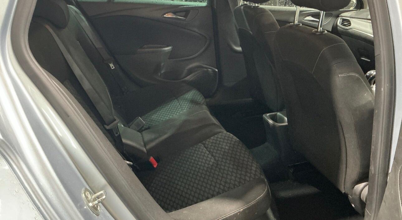 Used Vauxhall Astra 2018 for sale - 77163340: Photo 8