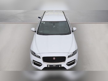 Used Jaguar F-Pace 2017 for sale - 78573541: Photo