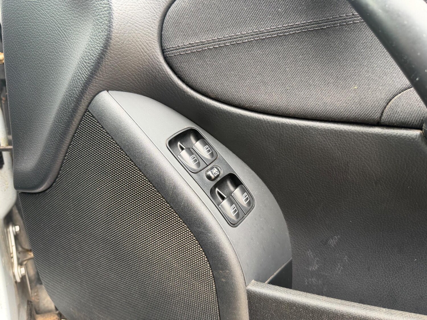 Used Mercedes-Benz C Class for sale - 77684358: Photo 34