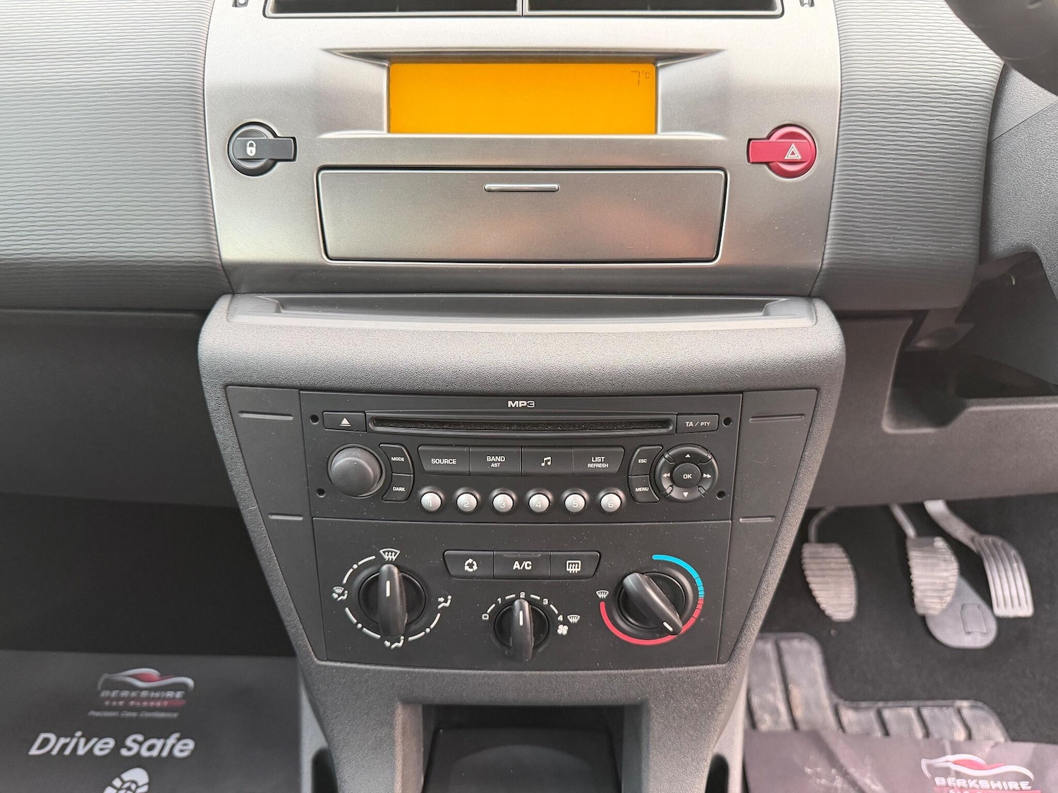 Used Citroen C4 2010 for sale - 76824612: Photo 25