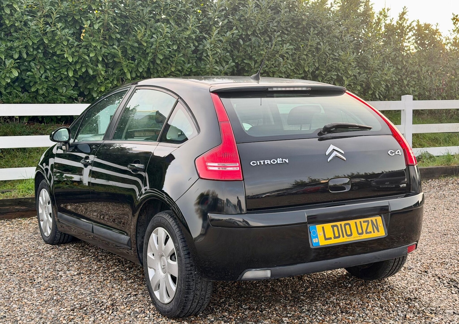 Used Citroen C4 2010 for sale - 76824612: Photo 9