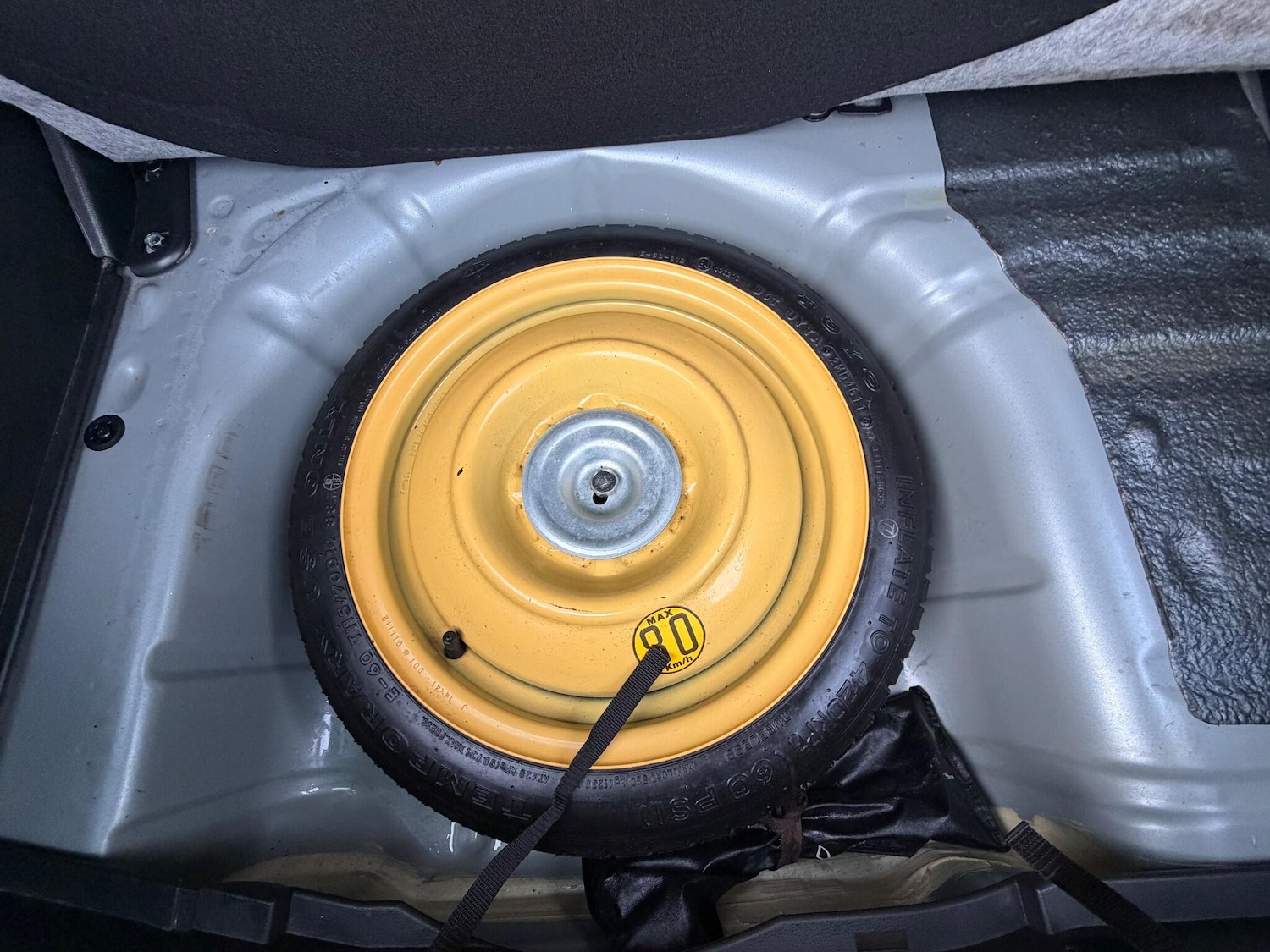 Used Mazda Mazda2 2012 for sale - 77029229: Photo 24