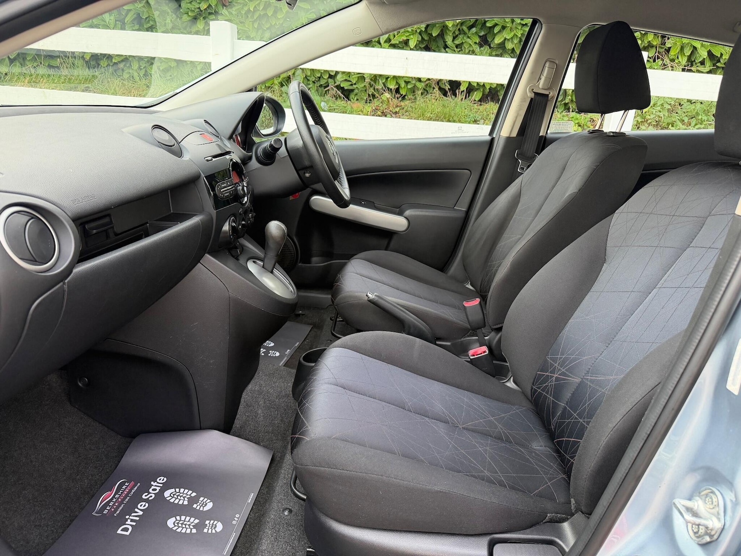 Used Mazda Mazda2 2012 for sale - 77029229: Photo 30