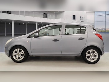 Used Vauxhall Corsa 2010 for sale - 77081413: Photo