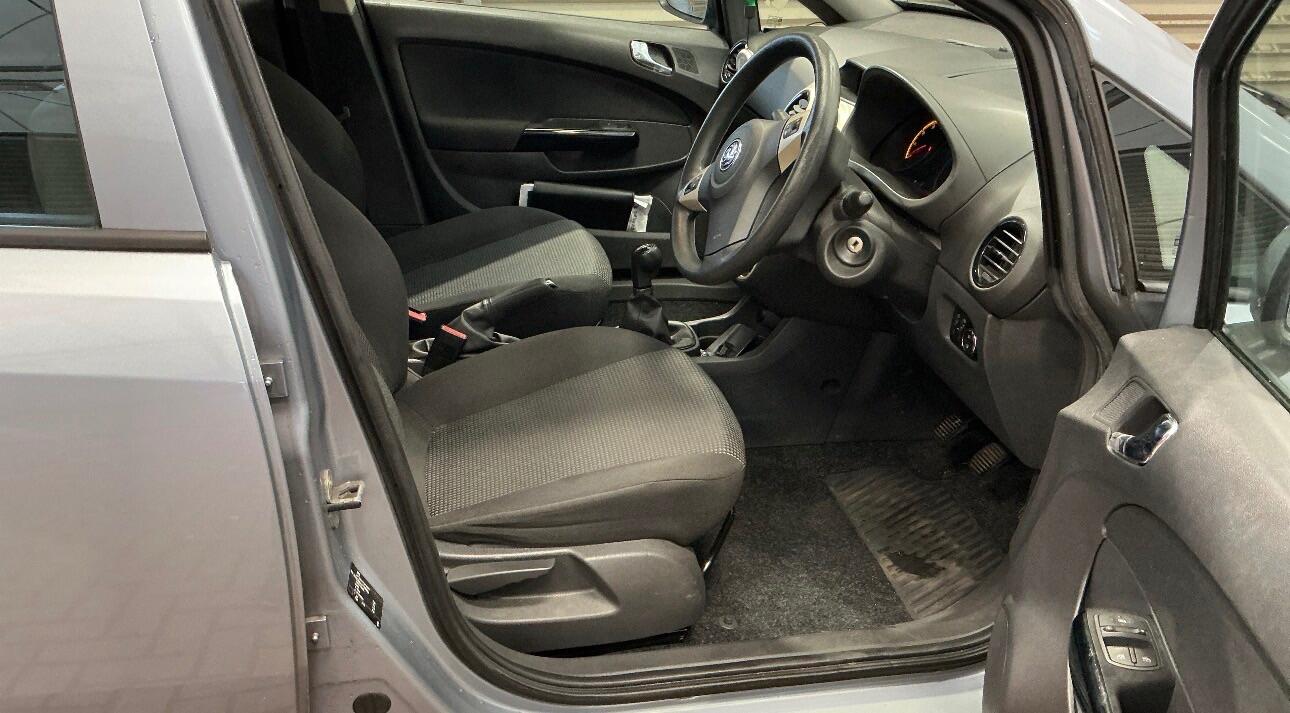 Used Vauxhall Corsa 2010 for sale - 77081413: Photo 7