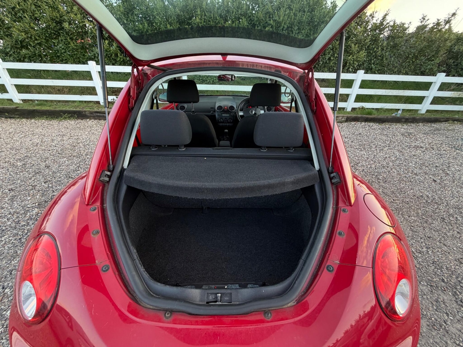 Used Volkswagen Beetle 2010 for sale - 77839259: Photo 21