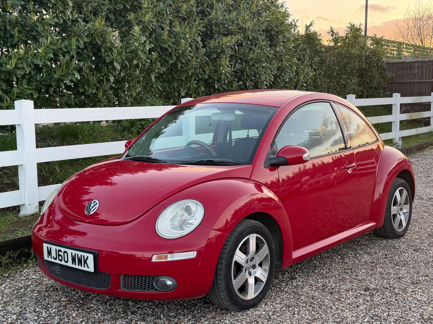 Used Volkswagen Beetle 2010 for sale - 77839259: Photo 4