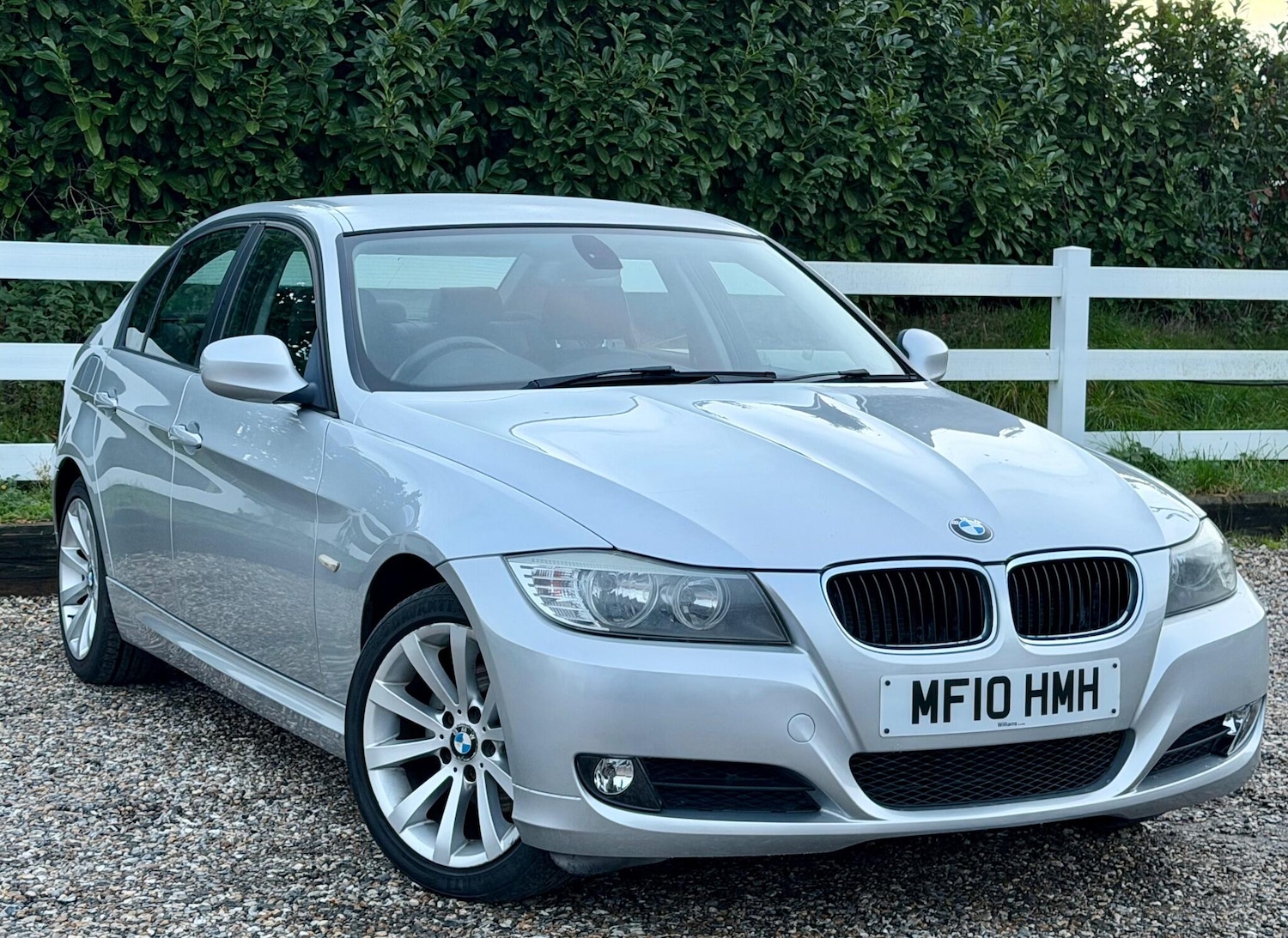 Used BMW 3 Series 2010 for sale - 76562067: Photo 1