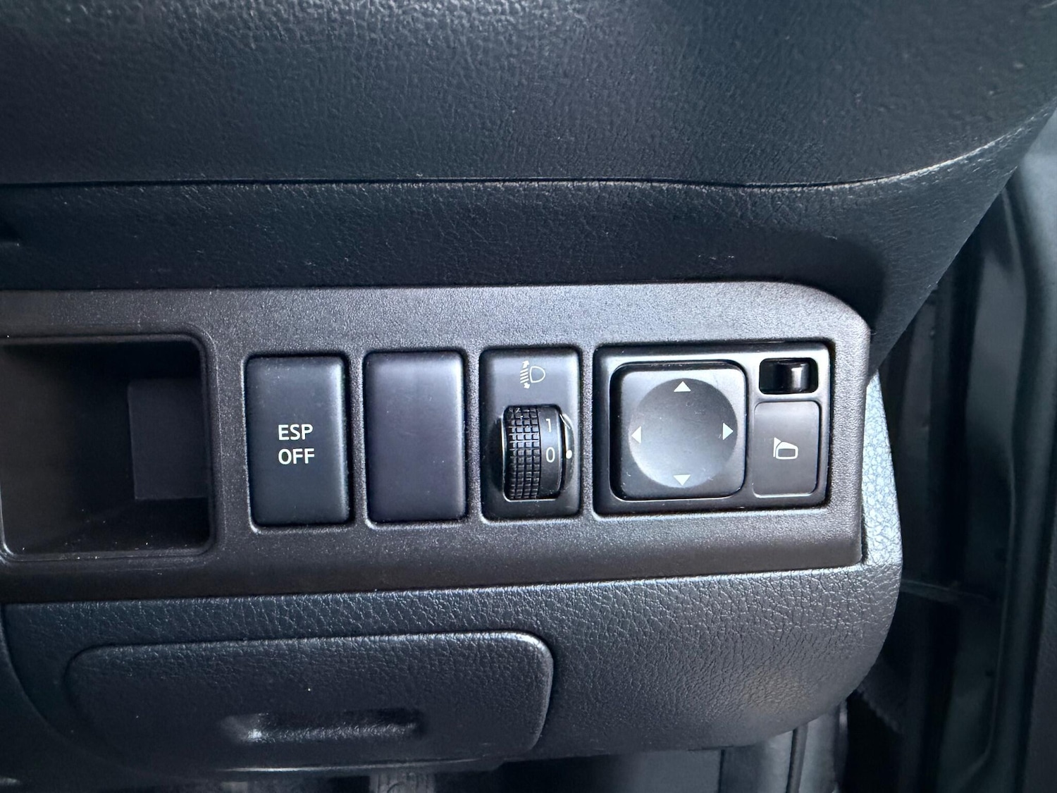 Used Nissan Note 2012 for sale - 76997659: Photo 24