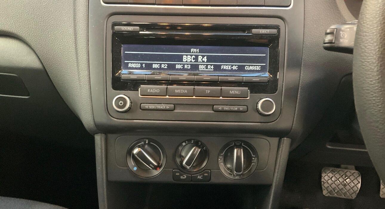 Used Volkswagen Polo 2014 for sale - 77386979: Photo 8