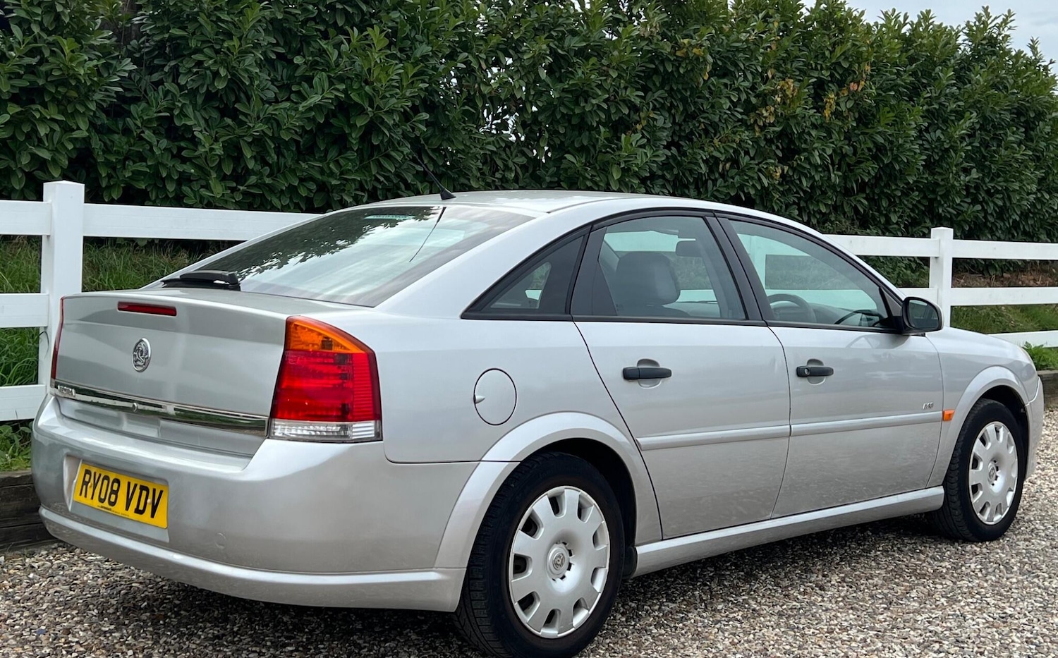 Used Vauxhall Vectra 2008 for sale - 76151570: Photo 29