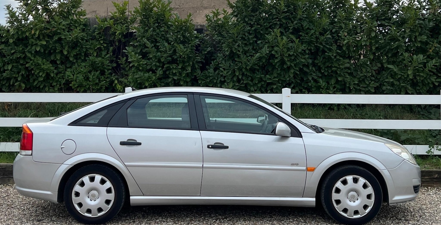 Used Vauxhall Vectra 2008 for sale - 76151570: Photo 30