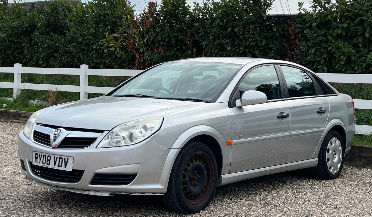 Used Vauxhall Vectra 2008 for sale - 76151570: Photo 5