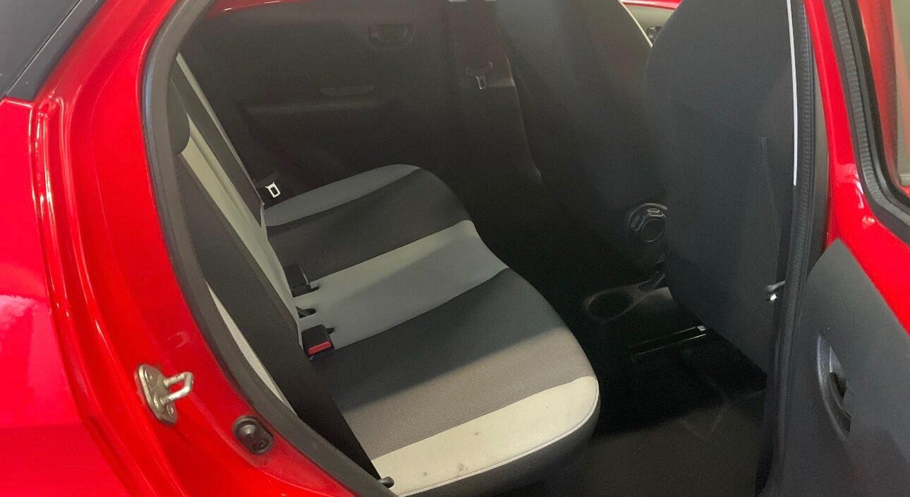Used Toyota AYGO 2015 for sale - 77082035: Photo 8