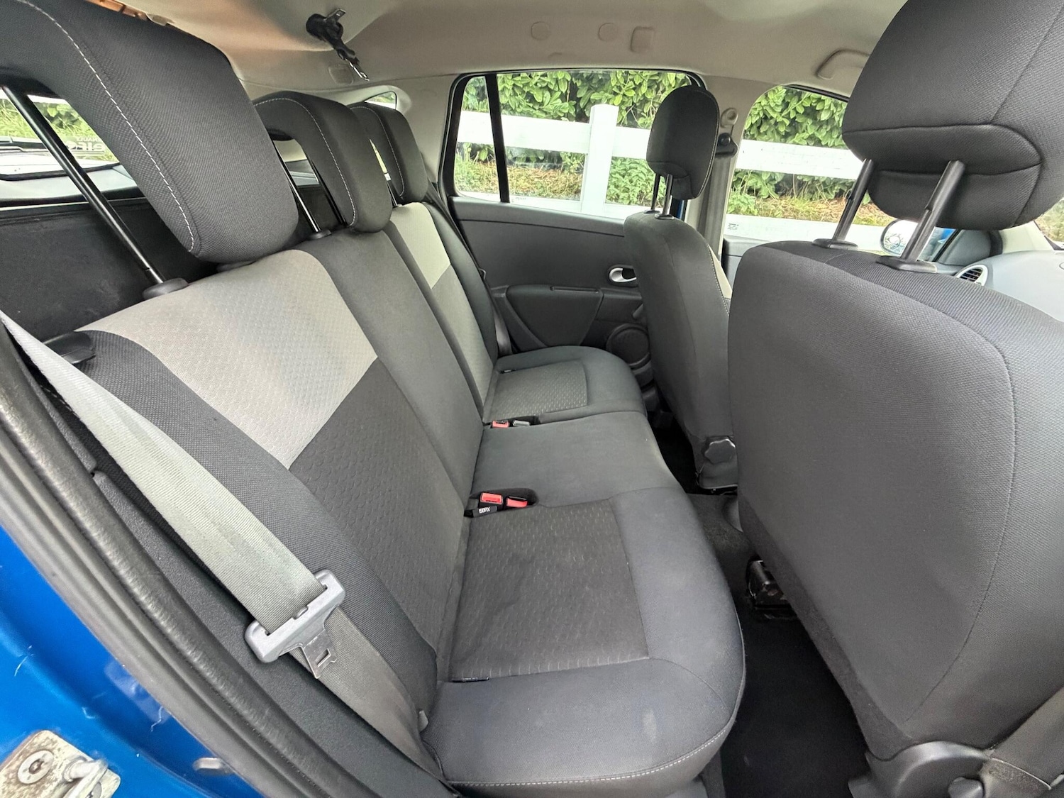 Used Renault Clio 2010 for sale - 76424495: Photo 18