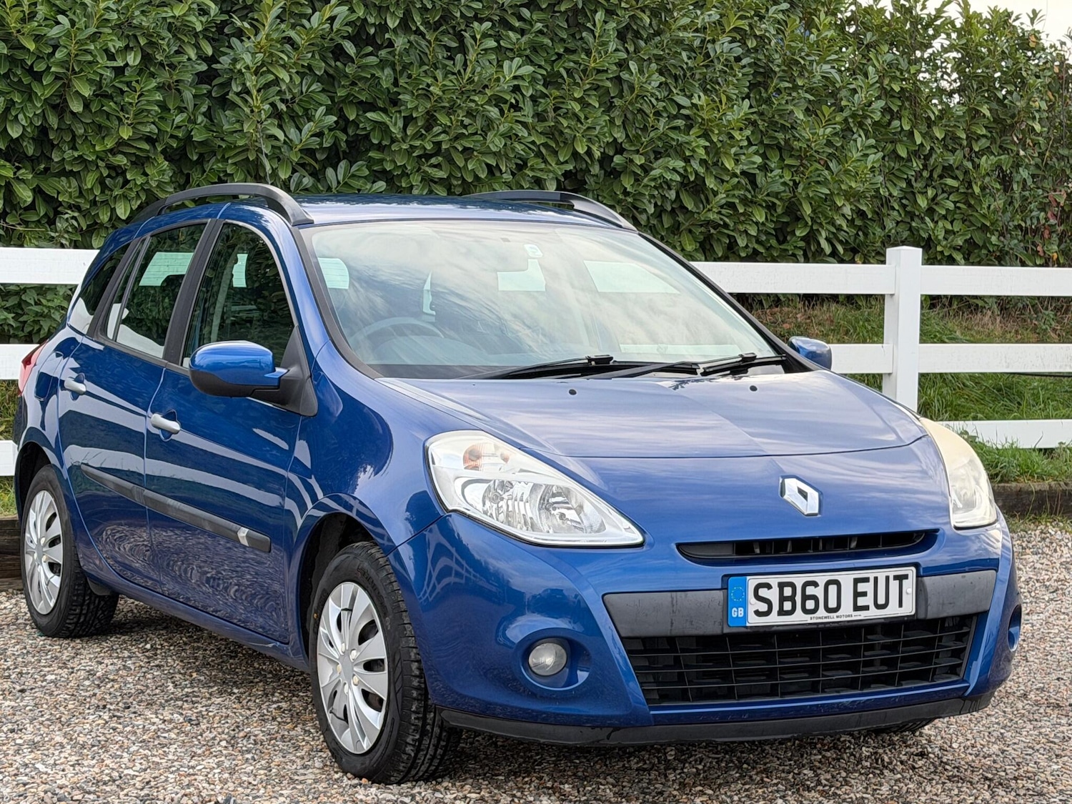 Used Renault Clio 2010 for sale - 76424495: Photo 4