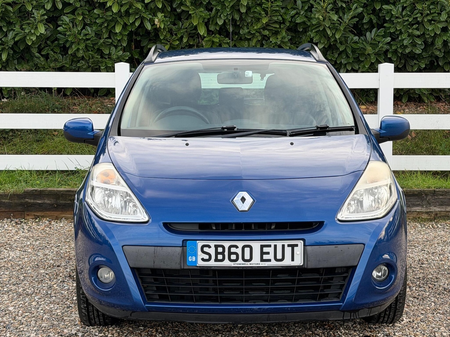 Used Renault Clio 2010 for sale - 76424495: Photo 5