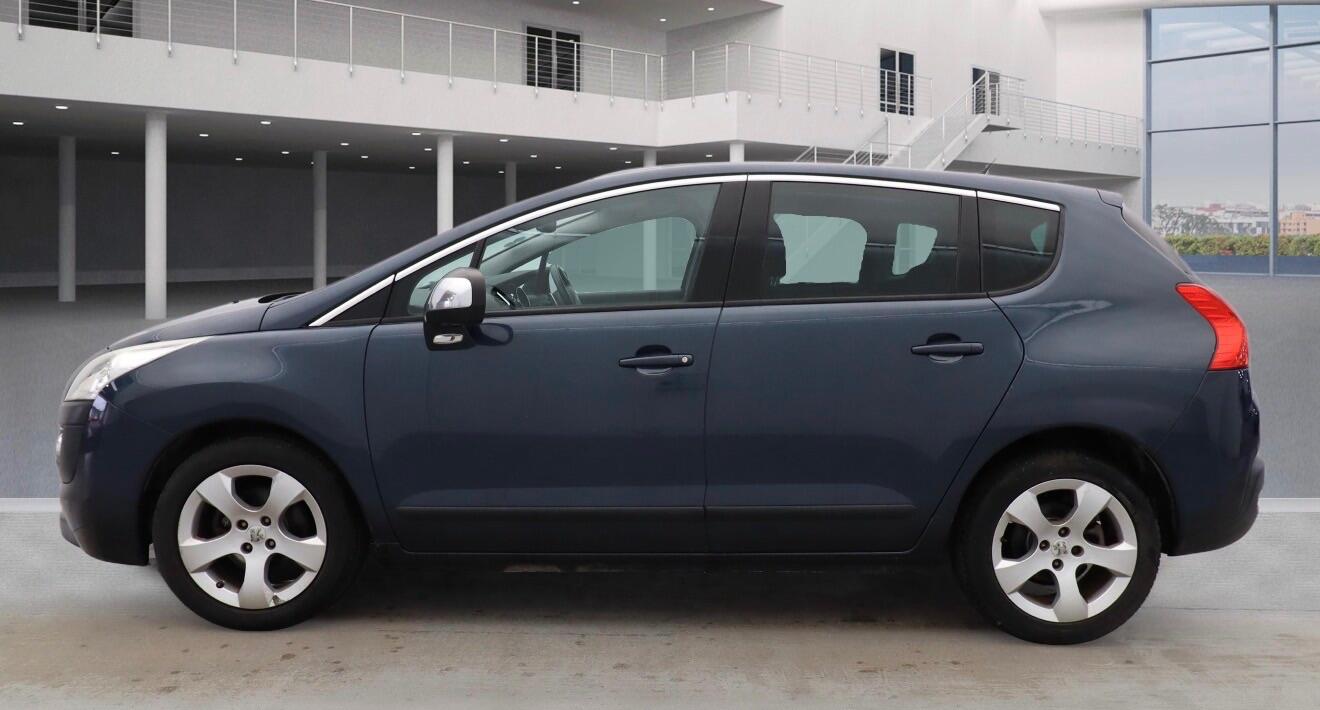 Used Peugeot 3008 2011 for sale - 78062959: Photo 4