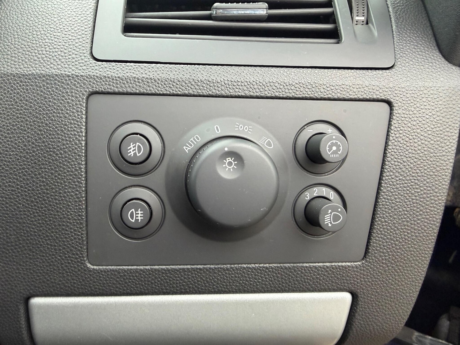 Used Vauxhall Zafira 2014 for sale - 77166554: Photo 17