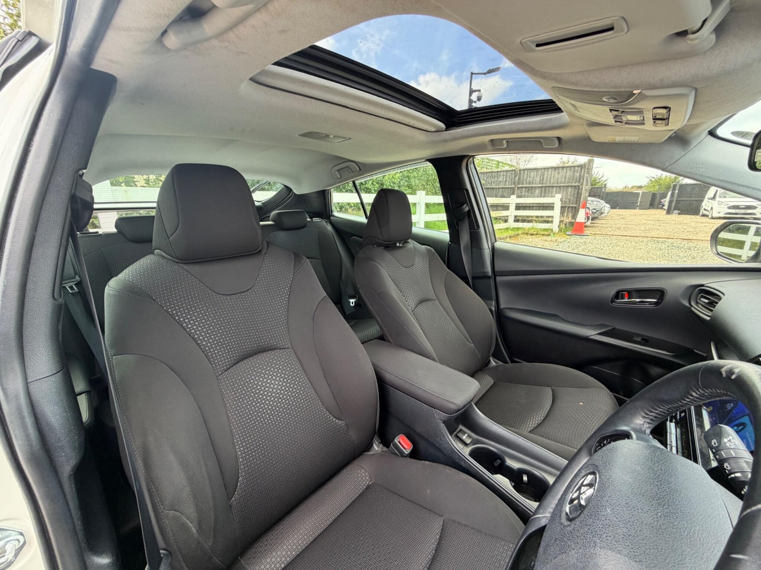 Used Toyota Prius for sale - 77926171: Photo 21