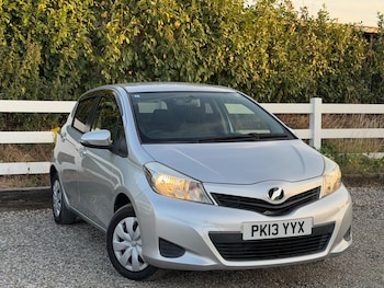Used Toyota Yaris 2013 for sale - 79236964: Photo
