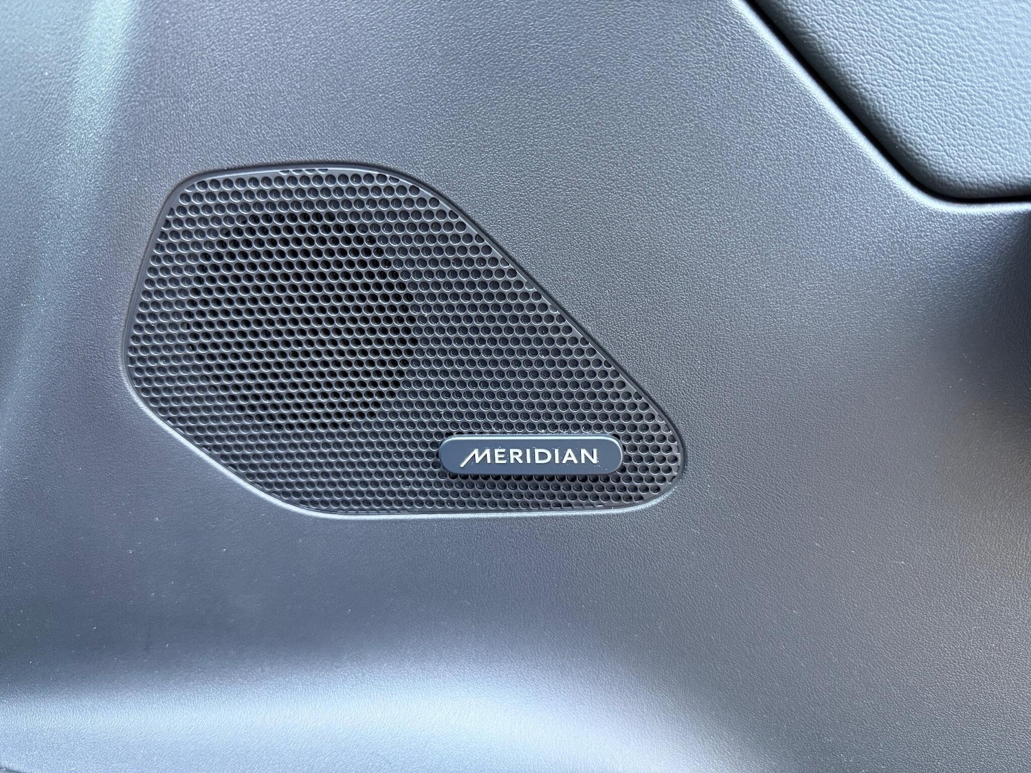 Used Jaguar F-Pace 2017 for sale - 76336721: Photo 33