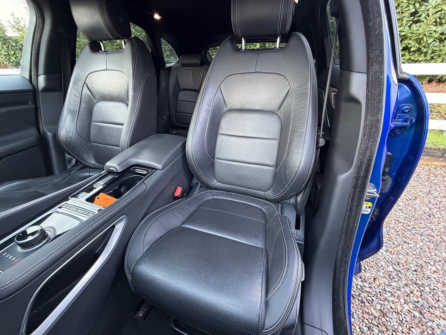 Used Jaguar F-Pace 2017 for sale - 76336721: Photo 7