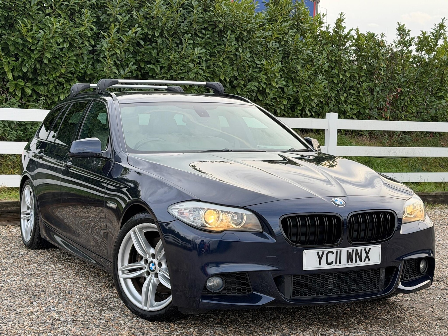 Used BMW 5 Series 2011 for sale - 76425752: Photo 1