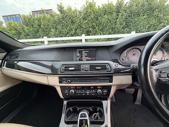 Used BMW 5 Series 2011 for sale - 76425752: Photo