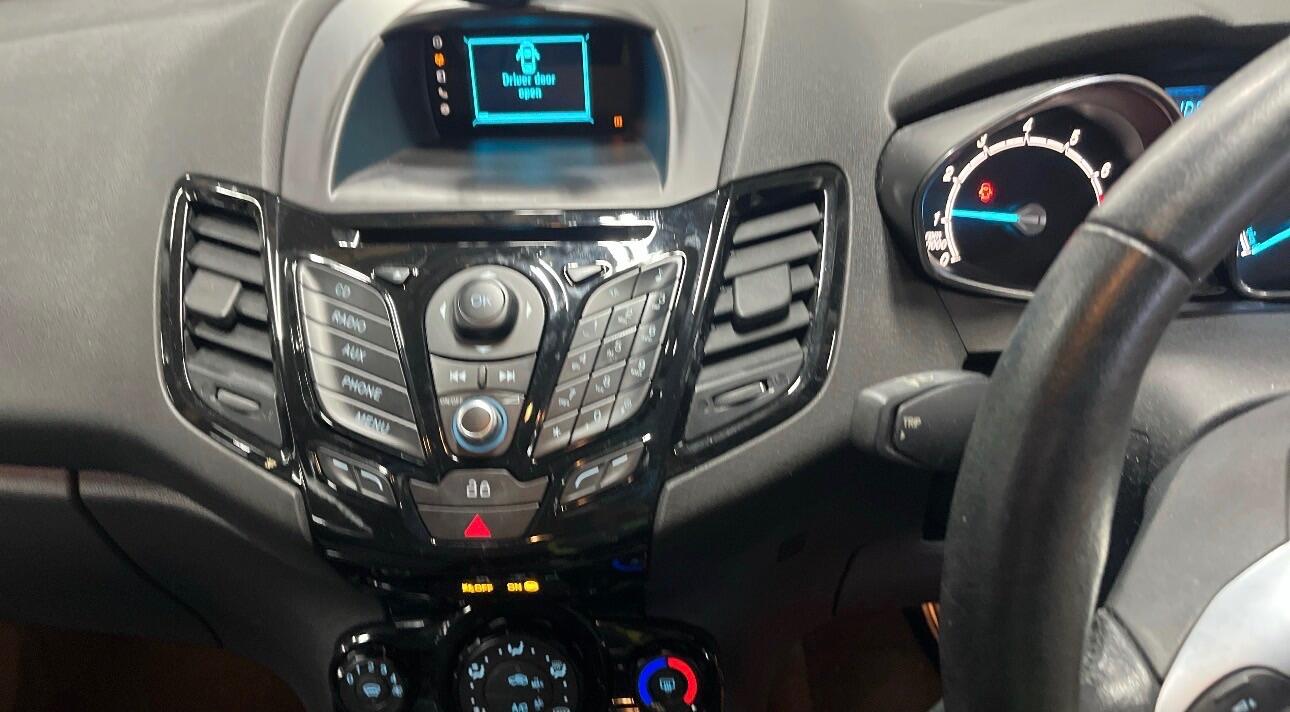 Used Ford Fiesta for sale - 77671909: Photo 9