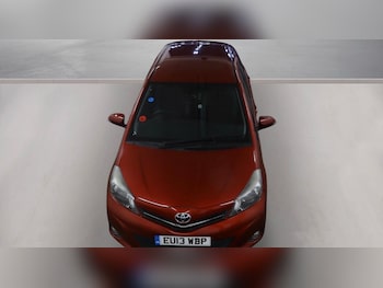 Used Toyota Yaris 2013 for sale - 78404364: Photo