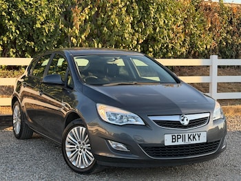 Used Vauxhall Astra 2011 for sale - 79471517: Photo