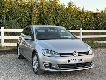 Used Volkswagen Golf 2013 for sale - 78752475: Photo