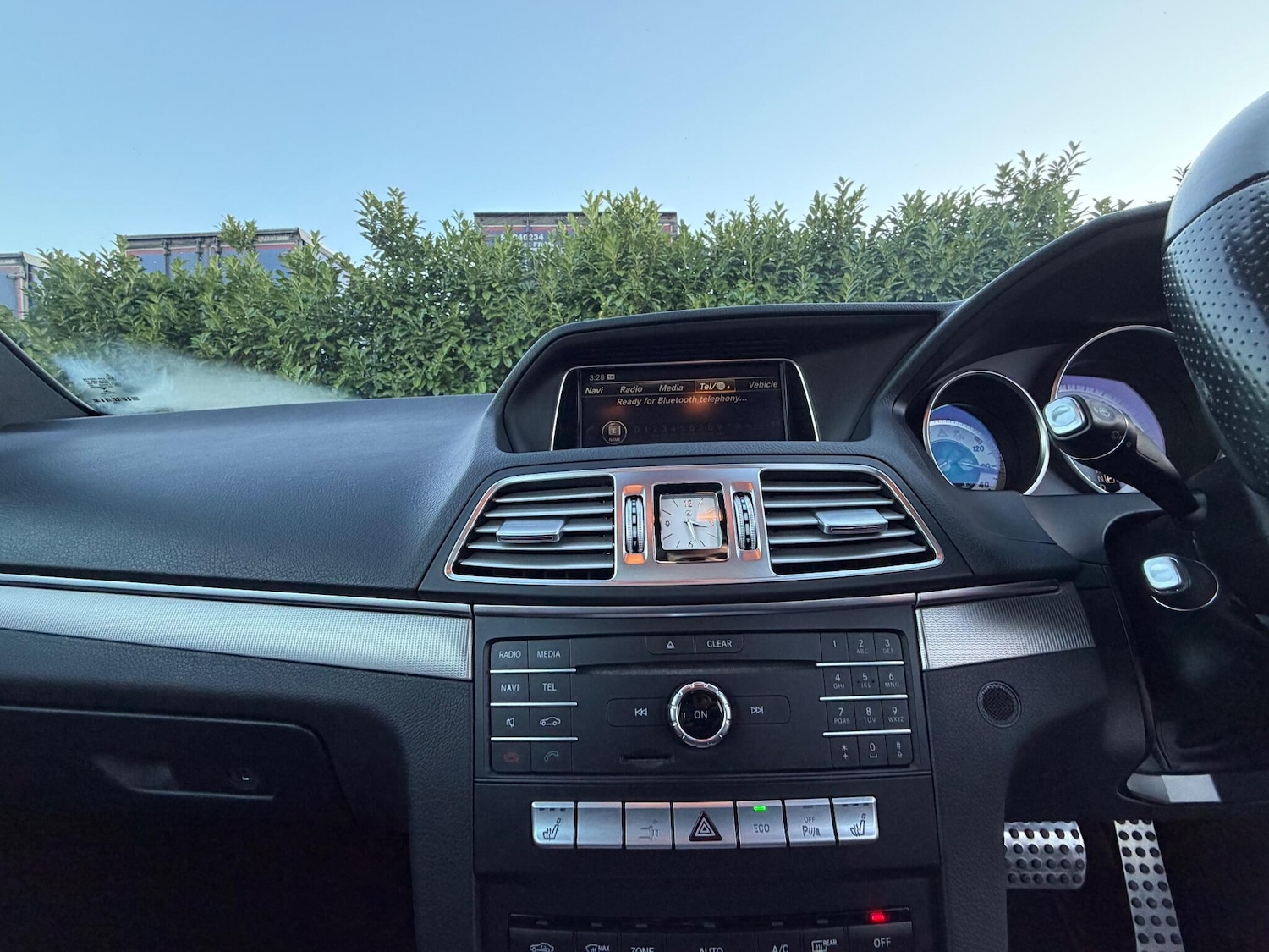 Used Mercedes-Benz E Class 2015 for sale - 76824437: Photo 15