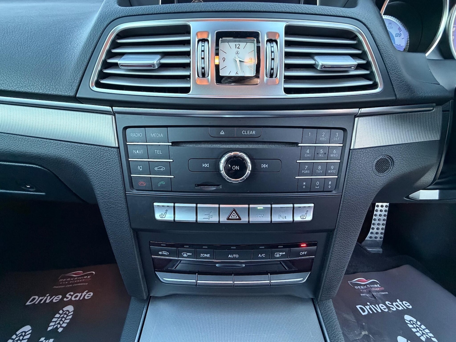 Used Mercedes-Benz E Class 2015 for sale - 76824437: Photo 27