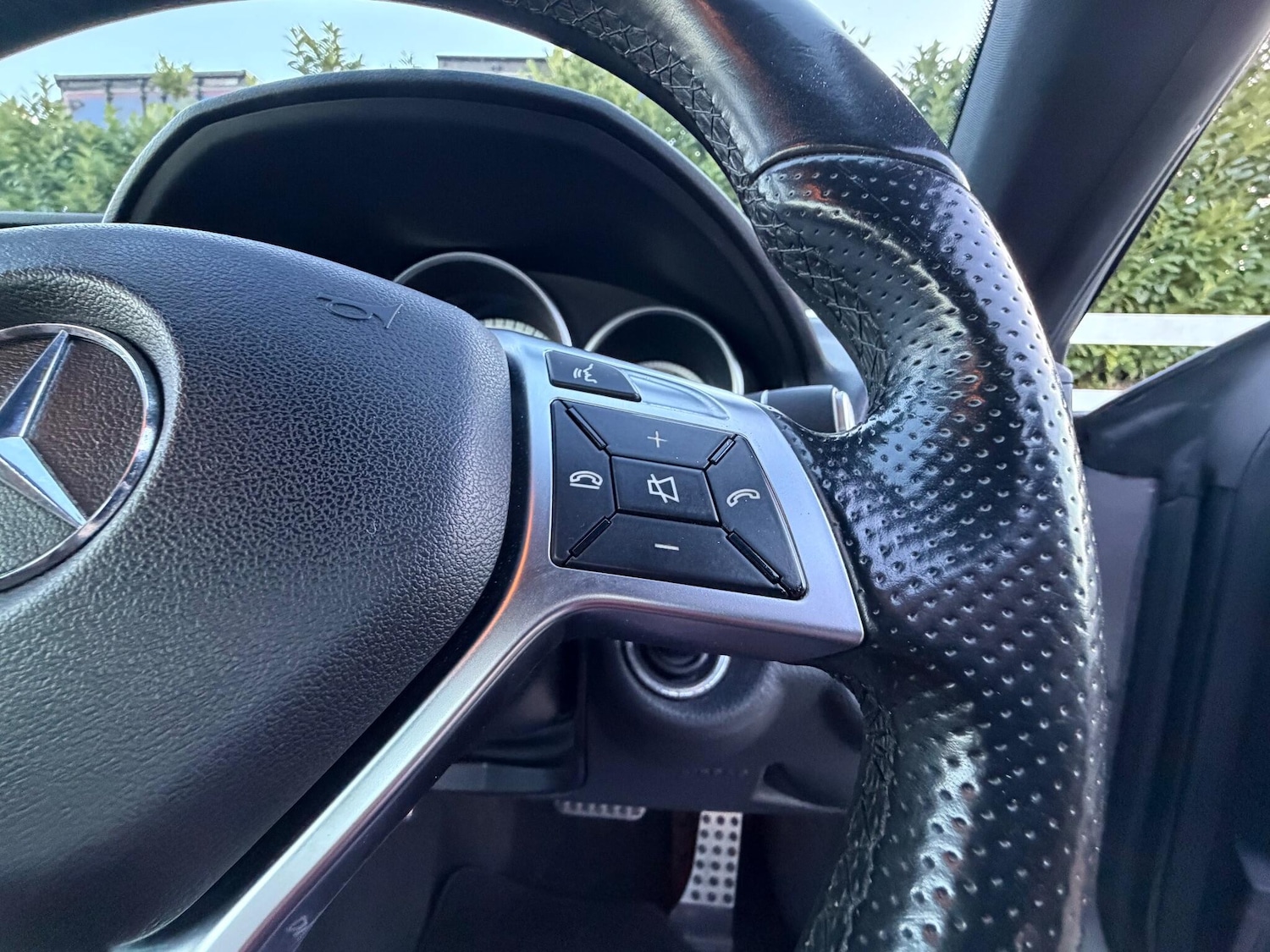 Used Mercedes-Benz E Class 2015 for sale - 76824437: Photo 36