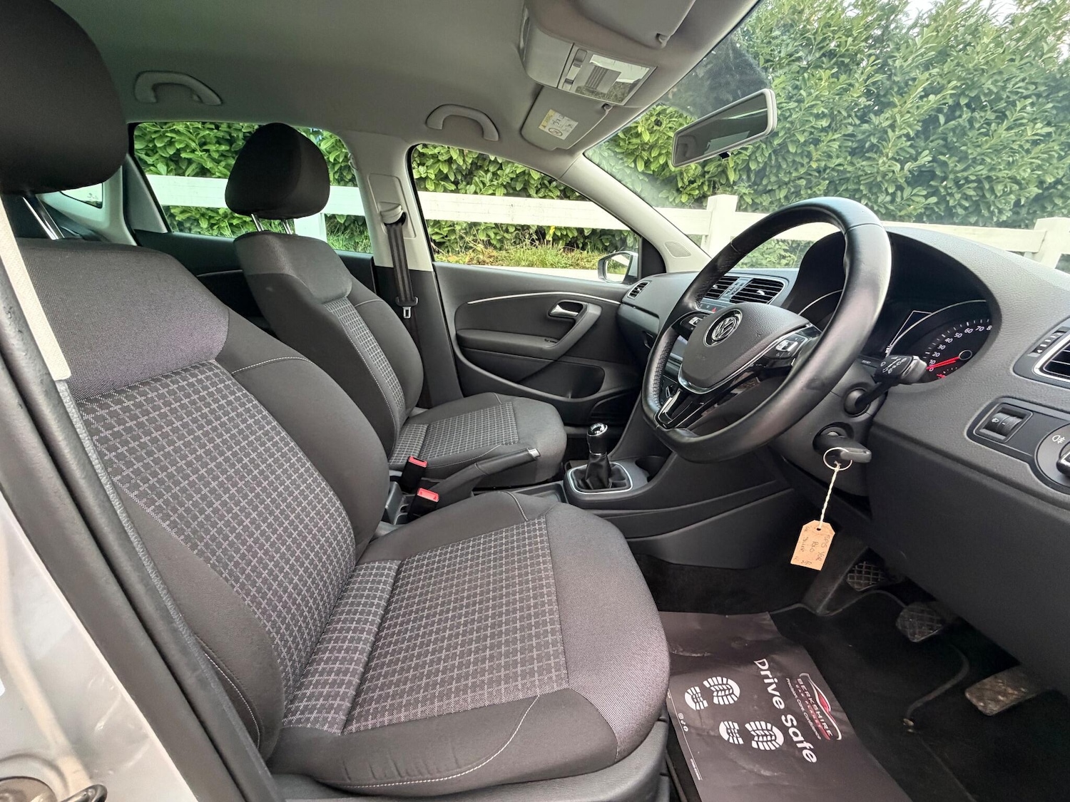 Used Volkswagen Polo 2015 for sale - 76824432: Photo 16