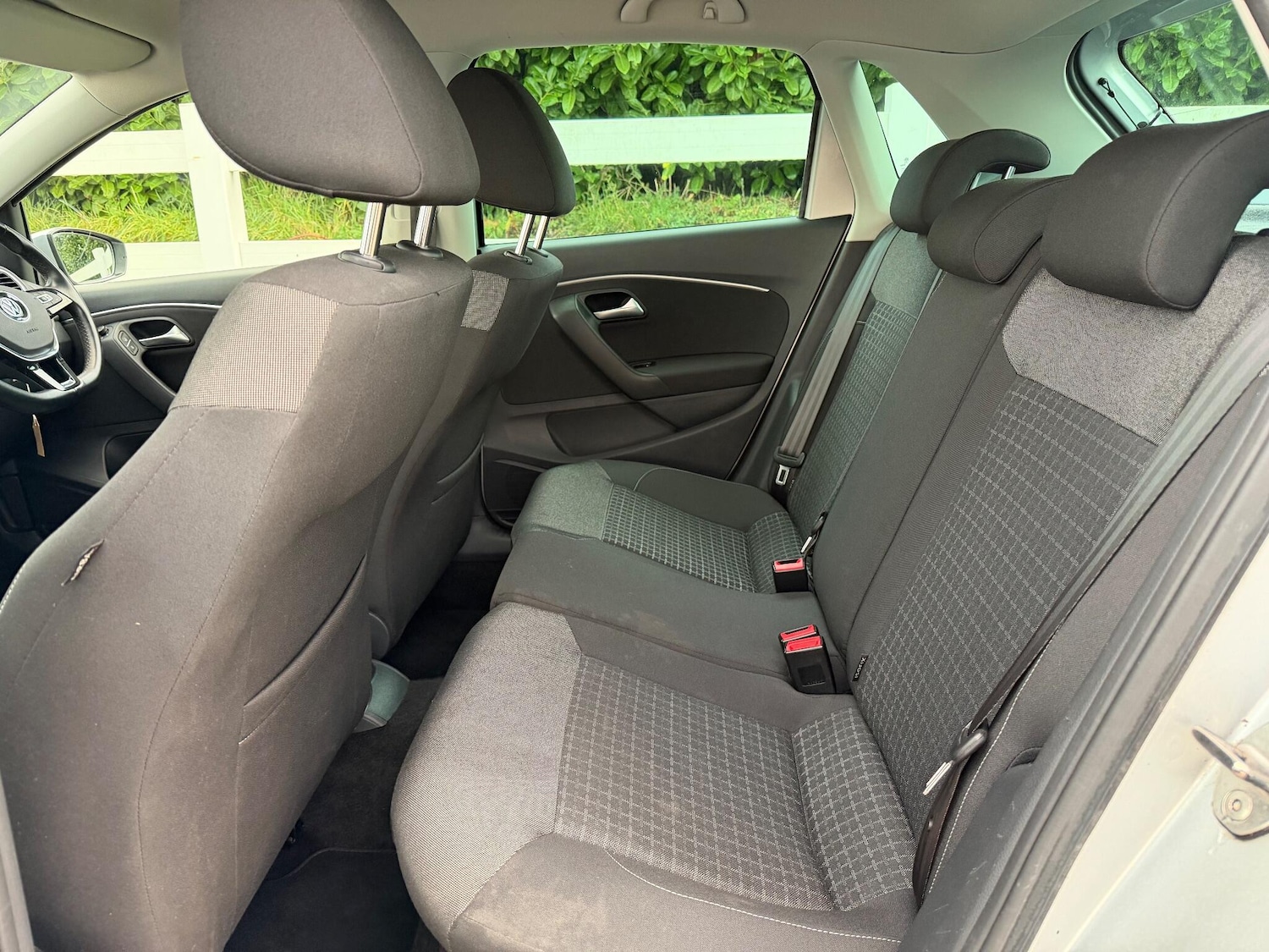 Used Volkswagen Polo 2015 for sale - 76824432: Photo 21