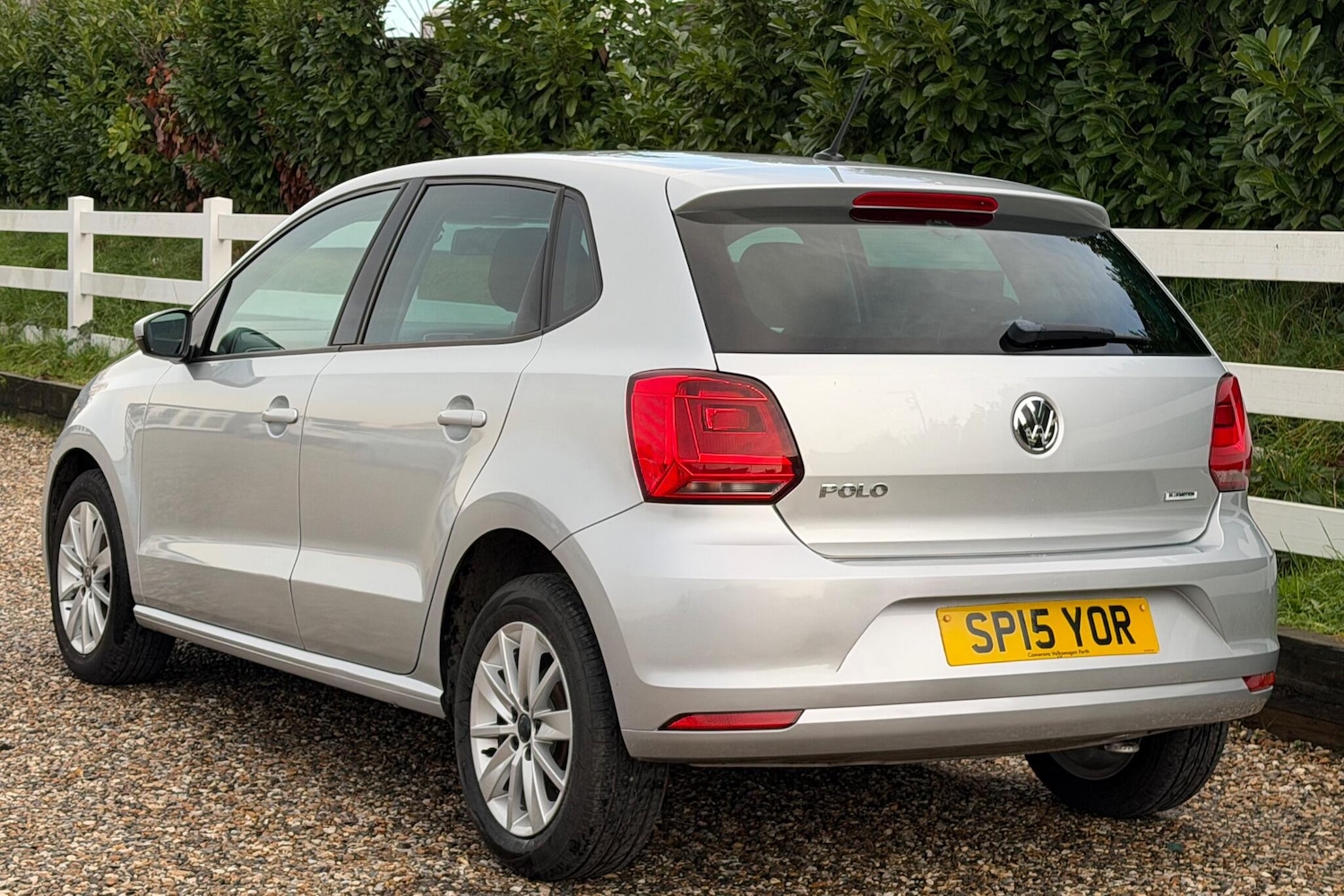 Used Volkswagen Polo 2015 for sale - 76824432: Photo 6
