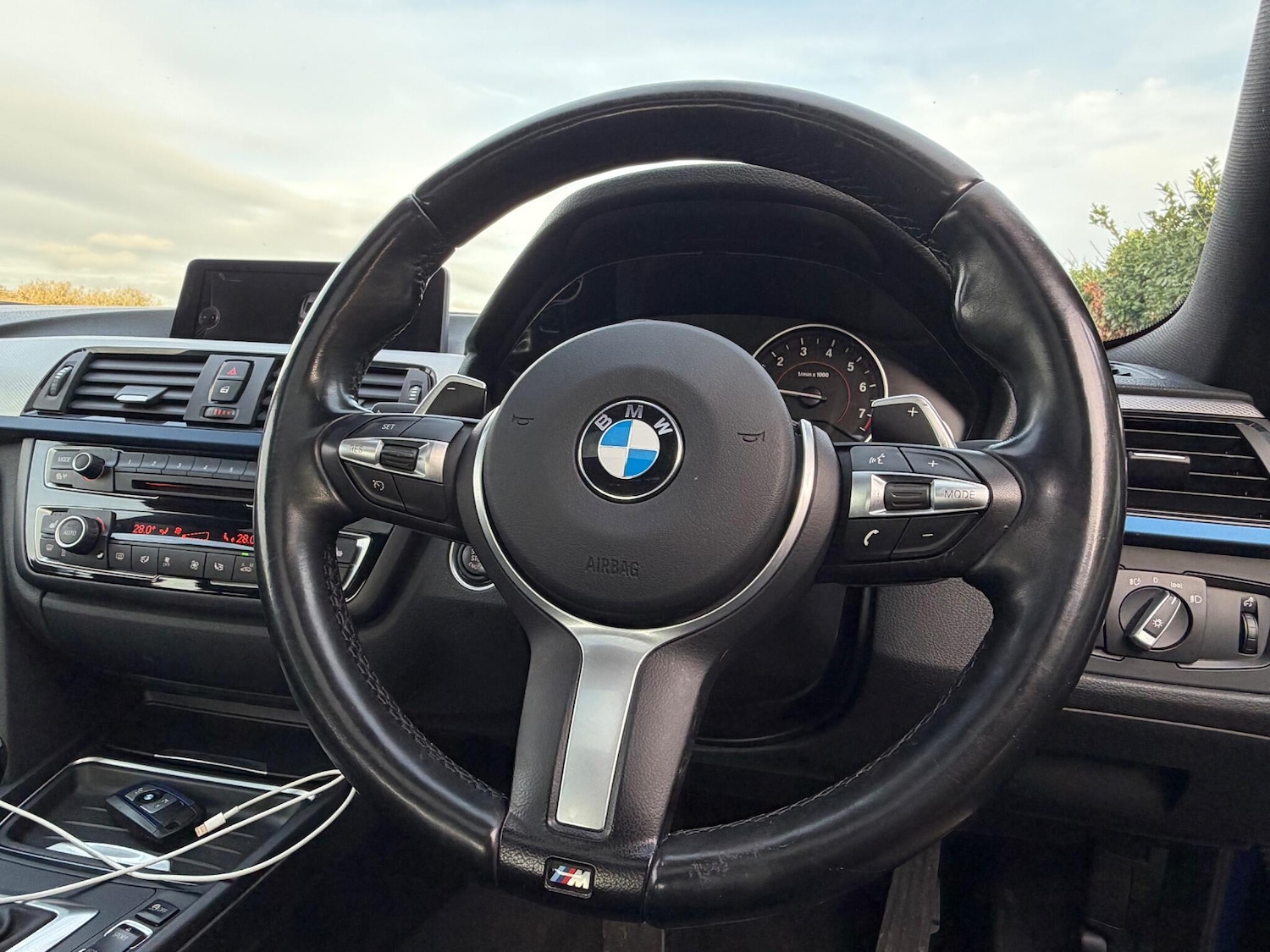 Used BMW 4 Series 2014 for sale - 76561640: Photo 35