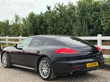 Used Porsche Panamera 2015 for sale - 79012414: Photo